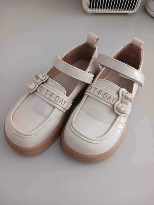 Туфельки  лакові