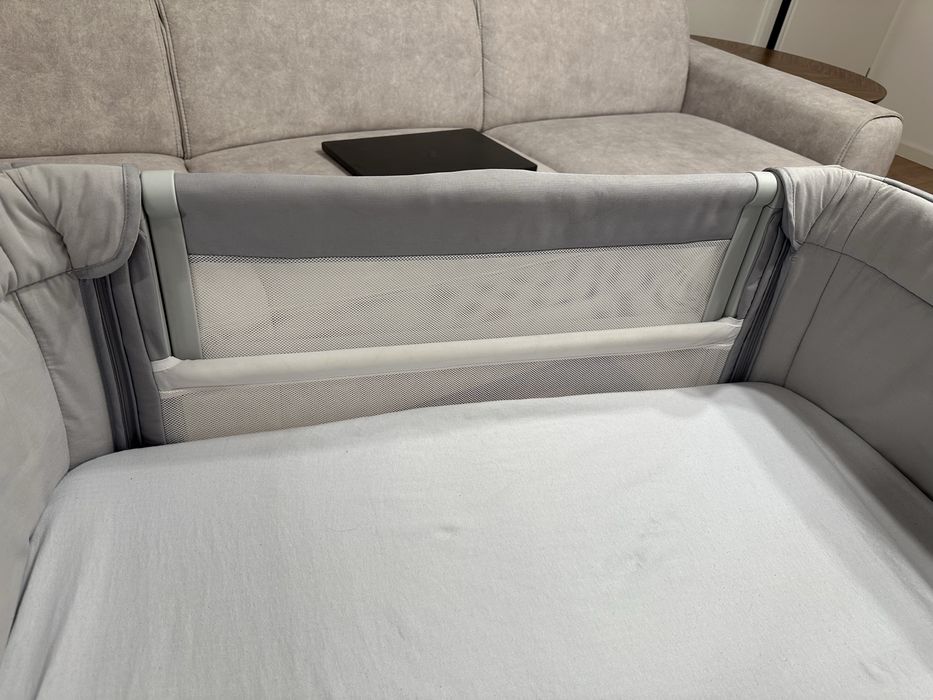 Chicco Next2Me Magic Evo Grey Mist MEGA ZESTAW | Materacyk + 2x Prześcieradło | Stan Super