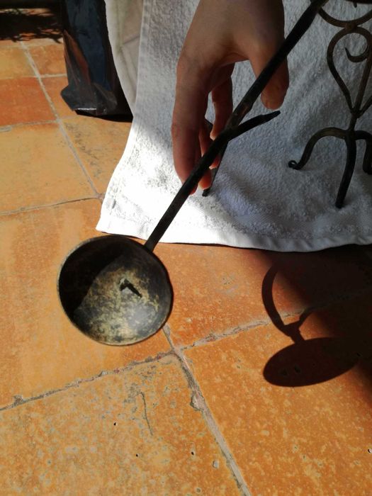 2 Castiçais de metal