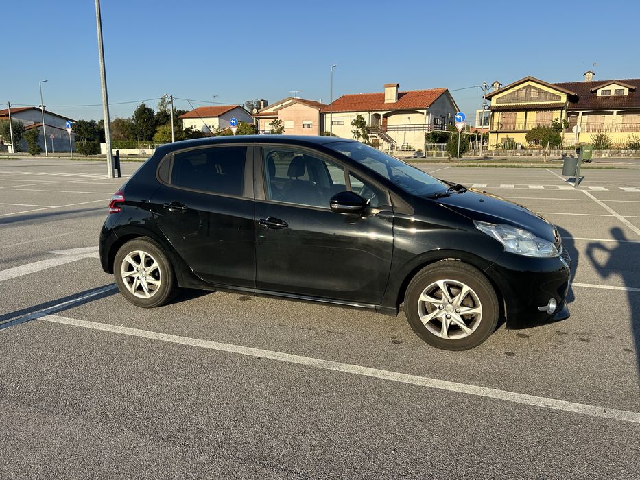 Peugeot 208 1.2 Vti