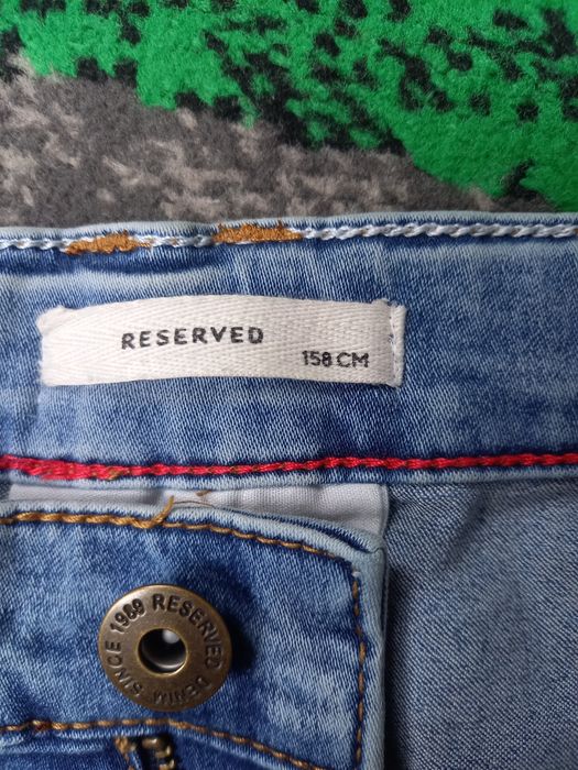 Spodnie jeans  Reserved r. 158