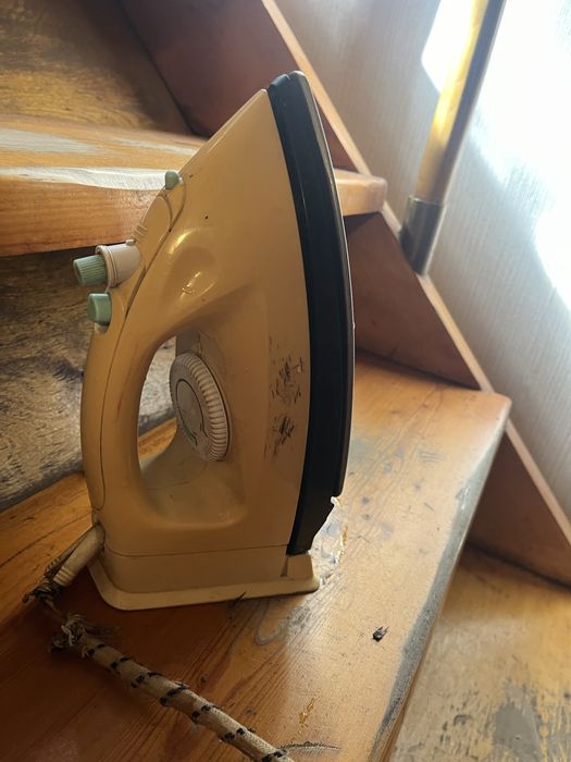 Утюг First Austria под ремонт/ запчасти,  Wagoon платье трикотажное