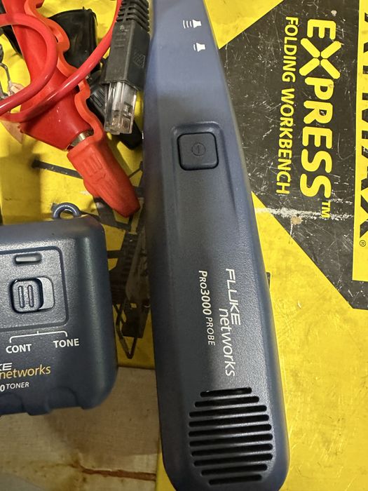 Тестер кабелю Fluke Networks Pro3000 Kit (26000900) Тестер кабеля