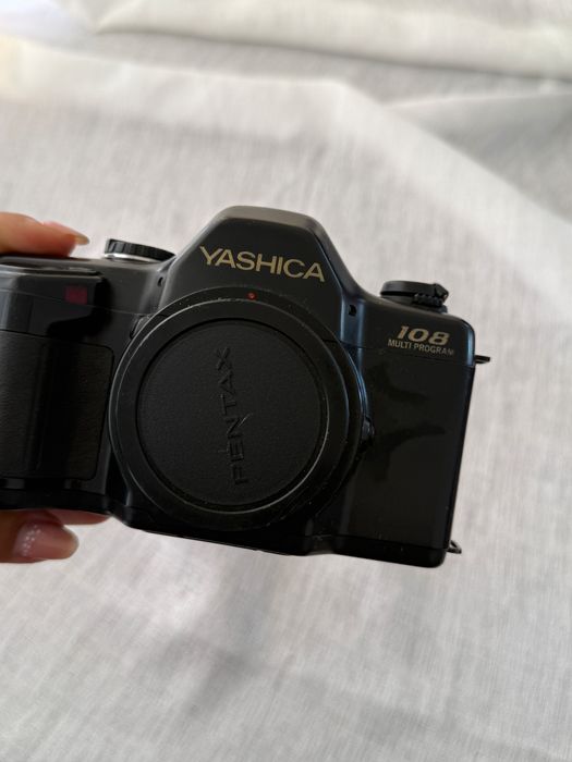 Câmara Analógica Yashica 108 Multi Program