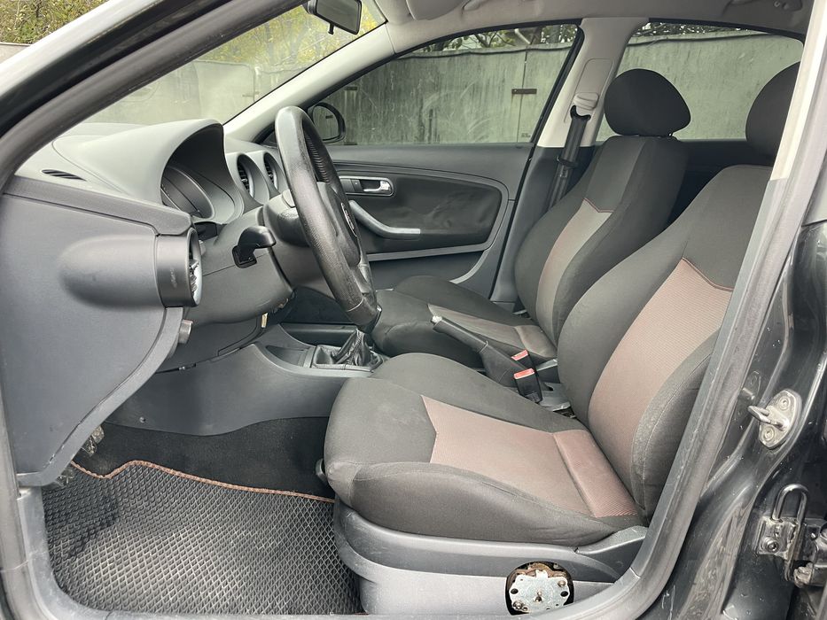 Seat Cordoba Sport 2.0 MPI Бензин/Газ_Механіка 2008 рік - Обмін