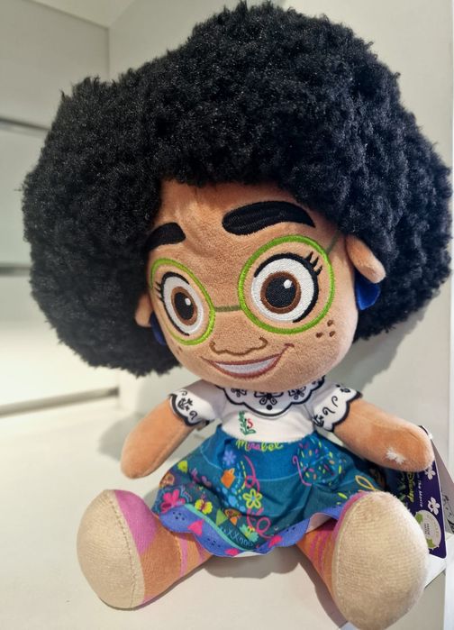 Vários bonecos da banda desenhada