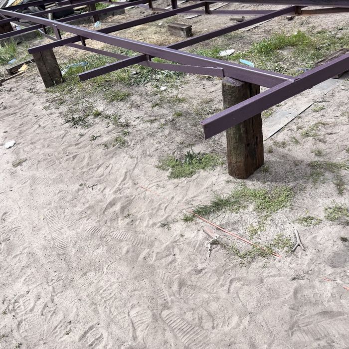 Rama stalowa domku holenderskiego 3x7m – Odmalowana, Zakonserwowana wyprzedaż