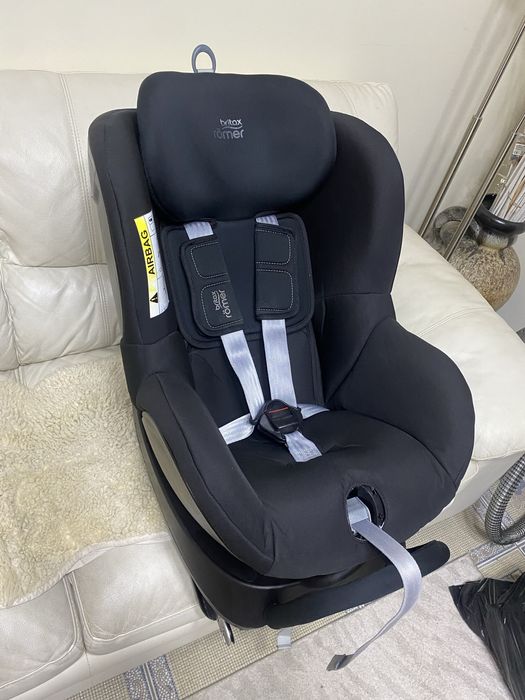Fotelik samochodowy obrotowy  BRITAX ROMER DualFix 2R  0-18 kg. WYSYŁKA !!!