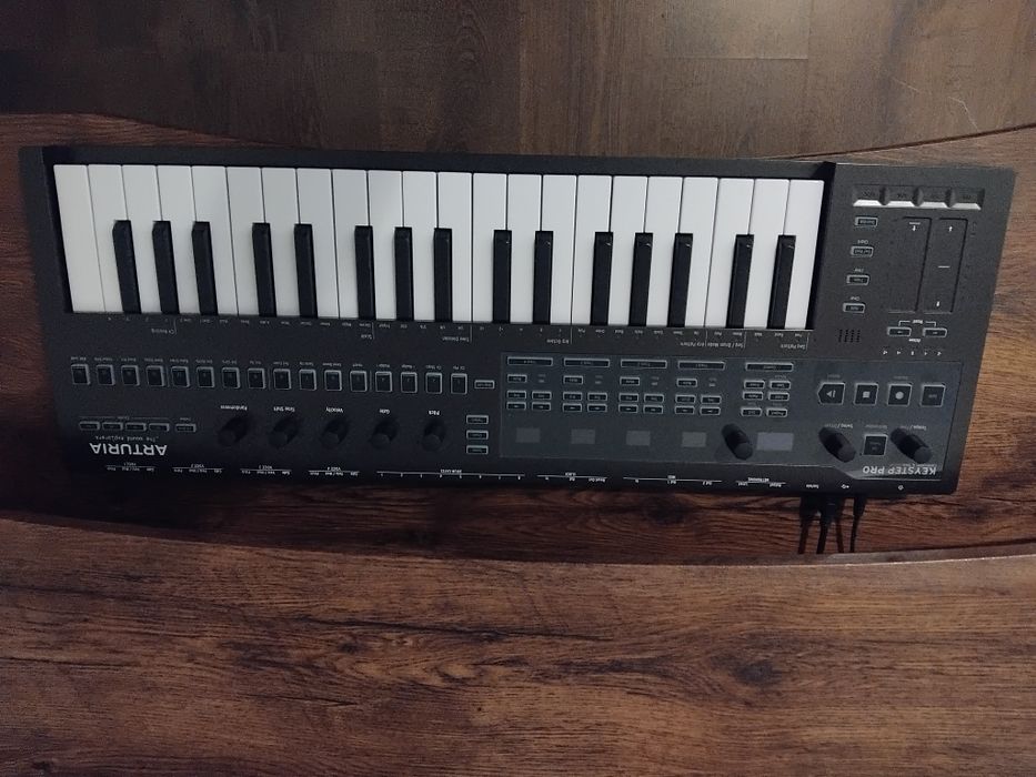 Arturia keystep chroma