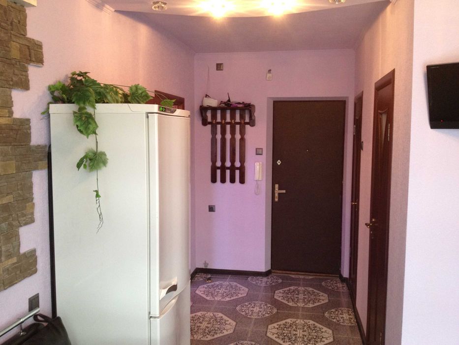 посуточно и почасово на Троещине Закревского, 56 однокомнатная кв.