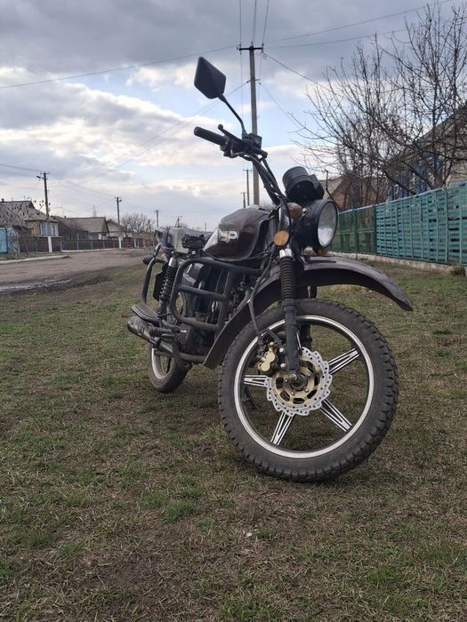 Продам мотоцикл Spark 125. На повному ходу – сів і поїхав. Є документи