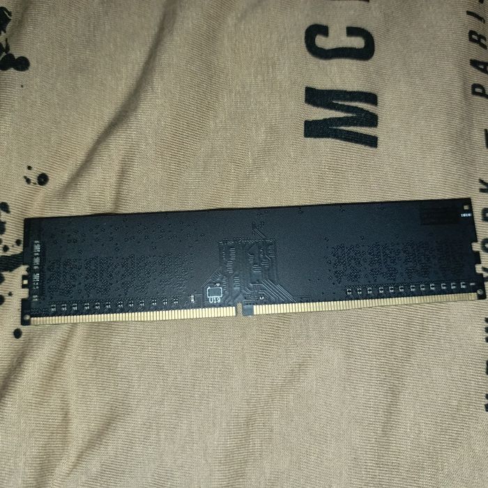 Модуль пам'яті Jram DDR4 4GB 2133 MHz (DDR4 4GB 2133 MHz)