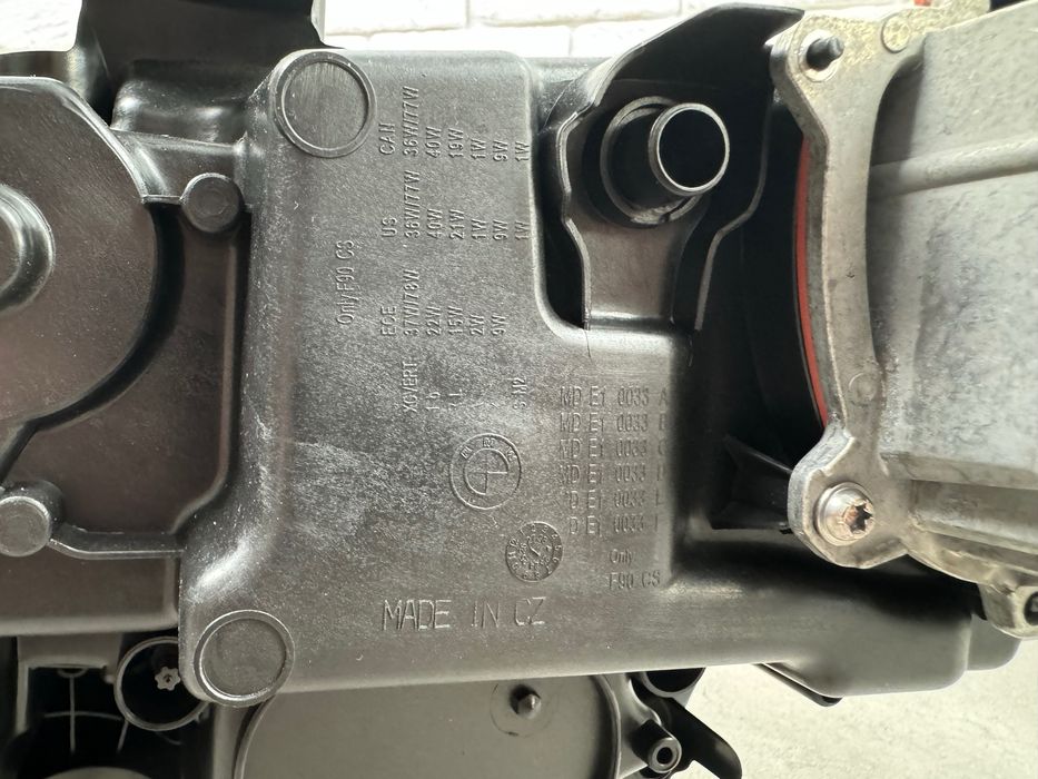 Фары левая правая Shadow Line Adaptive LED LCI BMW G30 G31 2020-2023