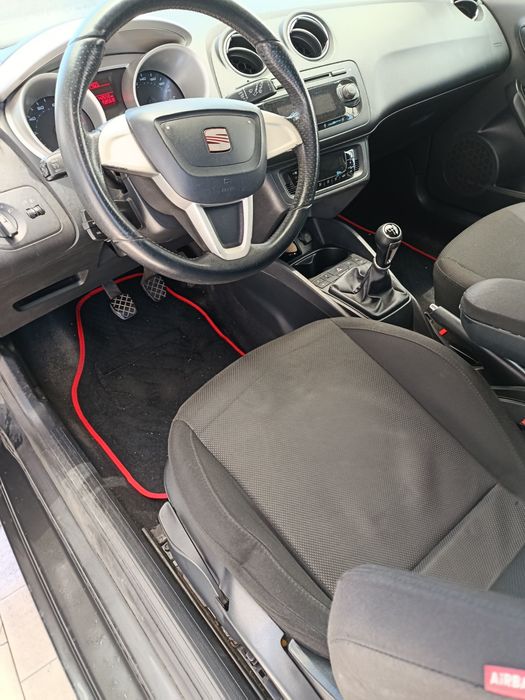 SEAT Ibiza — fotografia 4
