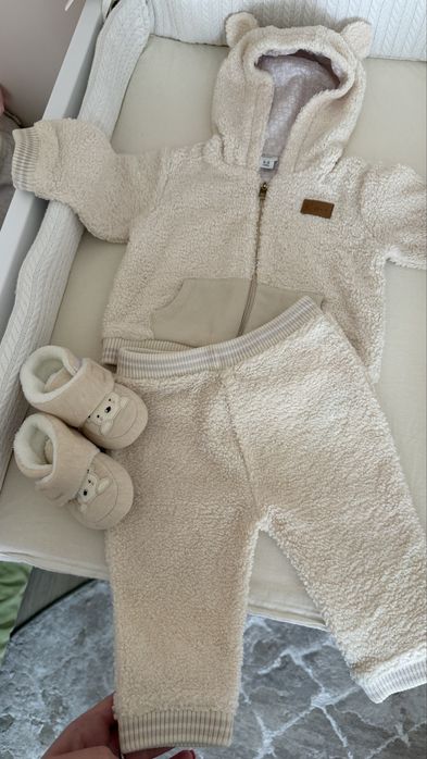 Теплий костюм River Island 6-9 міс