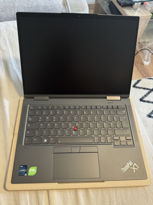 Lenovo ThinkPad X1 Yoga Gen 8  новий гарантія 33 місяці на паролі Біос