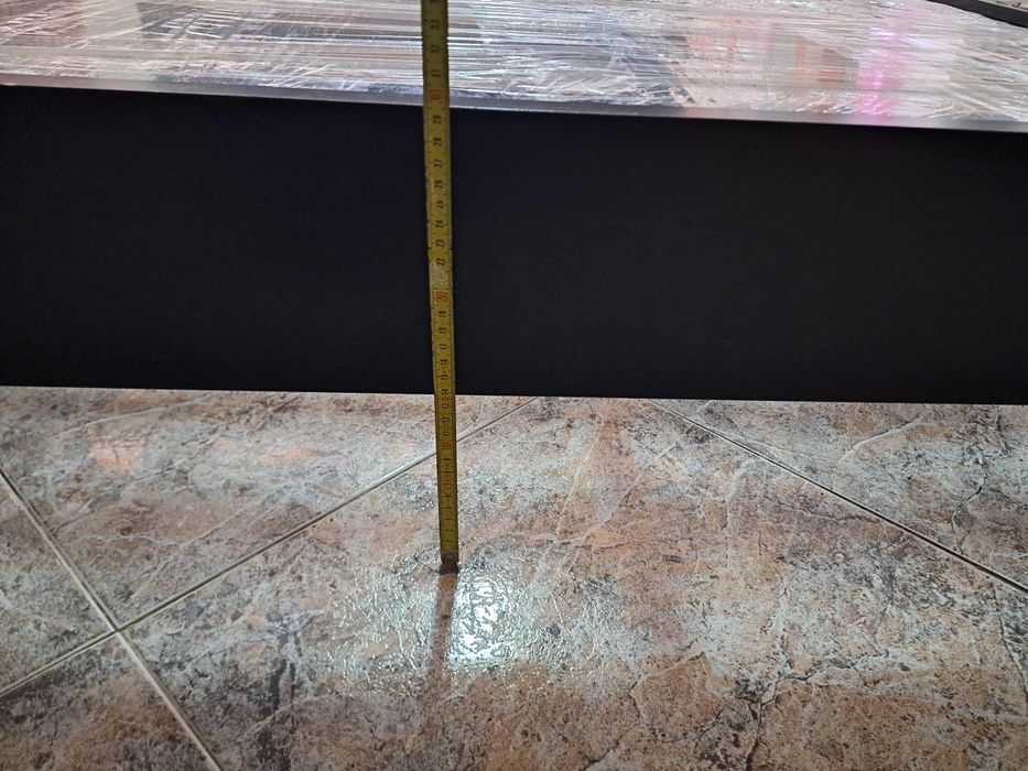 Cama ikea 2,05x1,57m com estrado