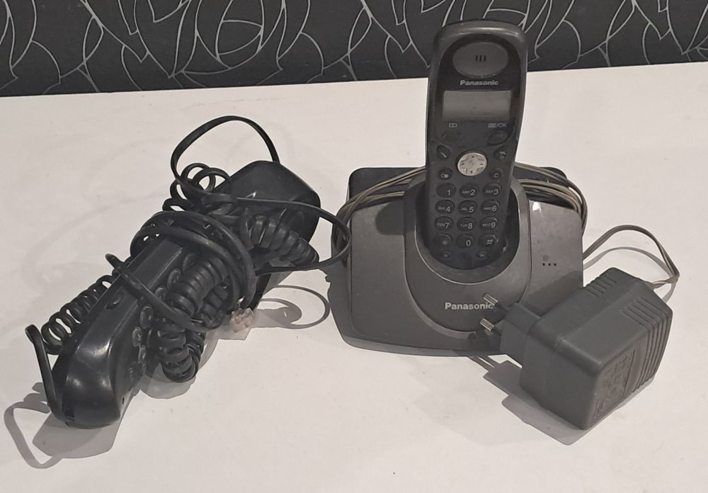 Стационарный радиотелефон Panasonic, проводной телефон Alcatel