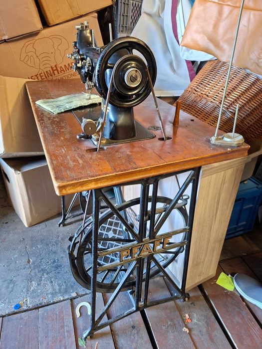 Stara maszyna do szycia