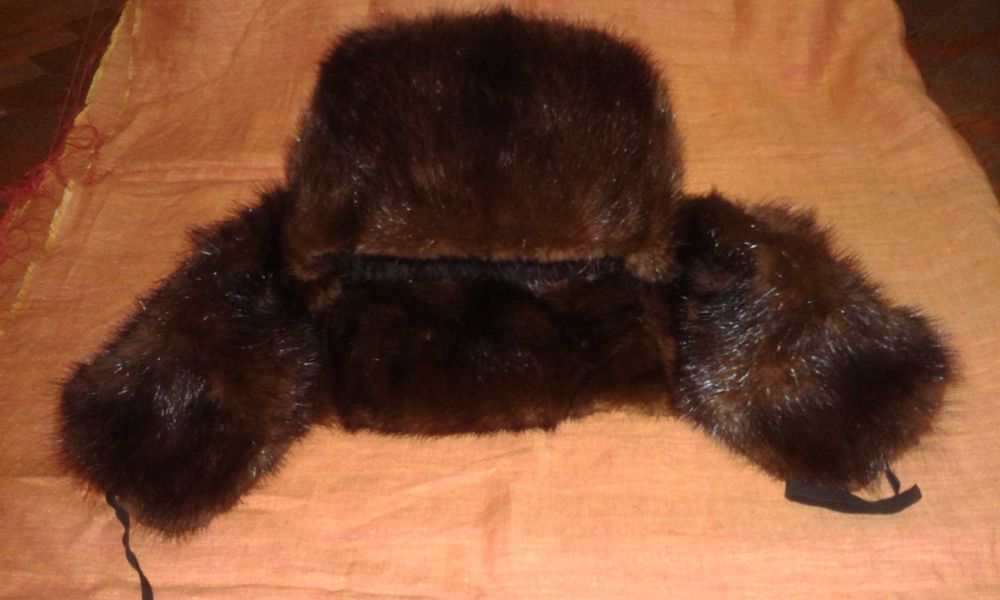 Шапка з норки та каракулю