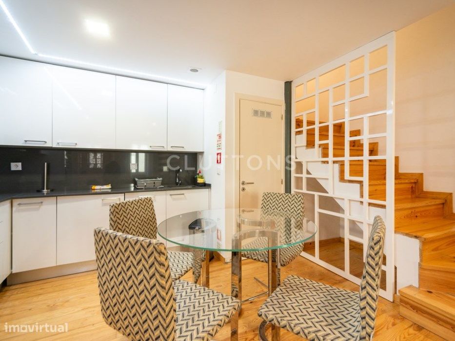 Arrendamento Duplex T2 totalmente mobilado - Centro de Cascais