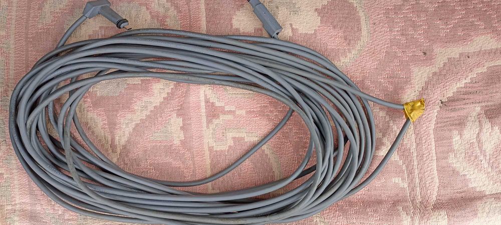 Кабель для старлінка.