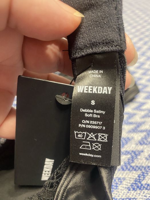 Бюстгалтер Бра Білизна WEEKDAY Dabbie Satiny Soft Bra