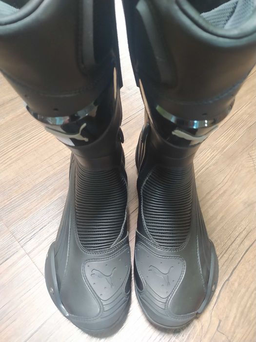 Нові мотоботи puma Desmo