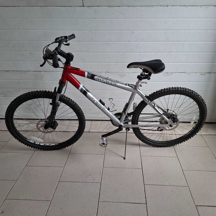 Bicicleta de Montanha BTT - BERG Cross Coutry S1