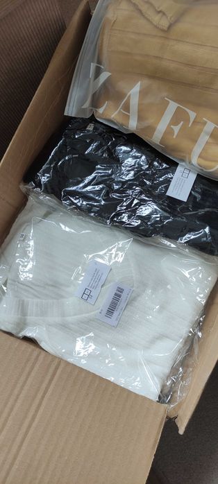 Paczka ubrań bluzki mix rozmiarów S-XL nowe 17 sztuk