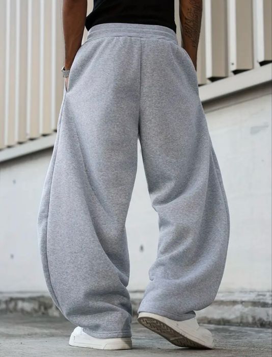 сірі спортивні штани