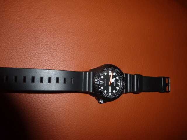 Citizen Marine Diver Automatic NH8385-11EE