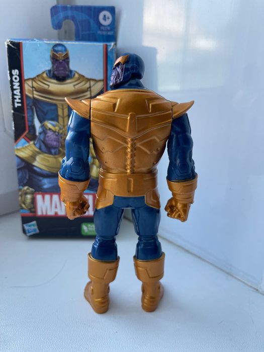 фігурка Hasbro Marvel Avengers Titan Hero Deluxe Thanos.