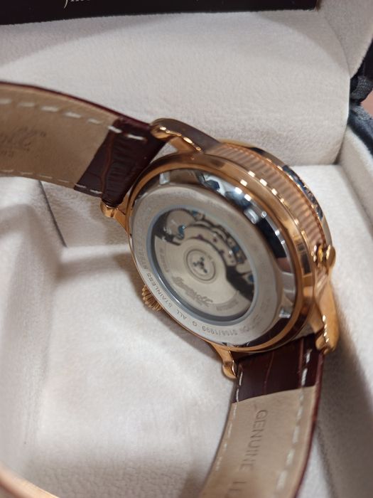 Relógio novo de colecção