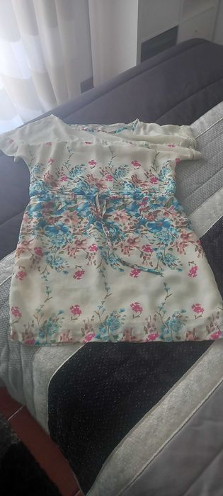 Vestido curto floral