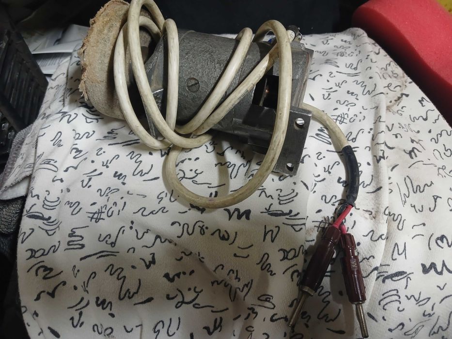 преобразователь напряжения/зарядное для аккумулятора/электроинструмент