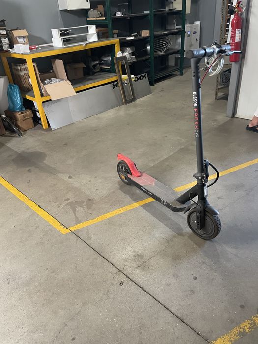 Trotinete Elétrica OLSSON Wild Red 8.5 (Autonomia: 24 Km)
