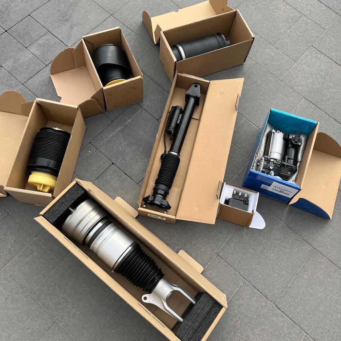 Компрессор пневмостойка амортизатор BMW БМВ E61E70F07F11F01F02E39E53