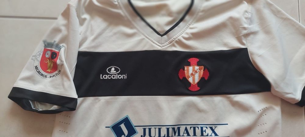 camisola do FC negreiros