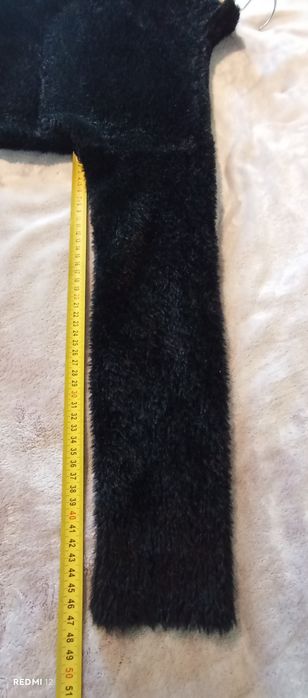 Sweter damski czarny