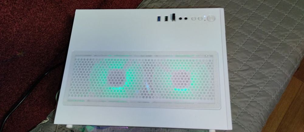 Продам пк Ryzen 5600G+RX5700XT+16 DDR4