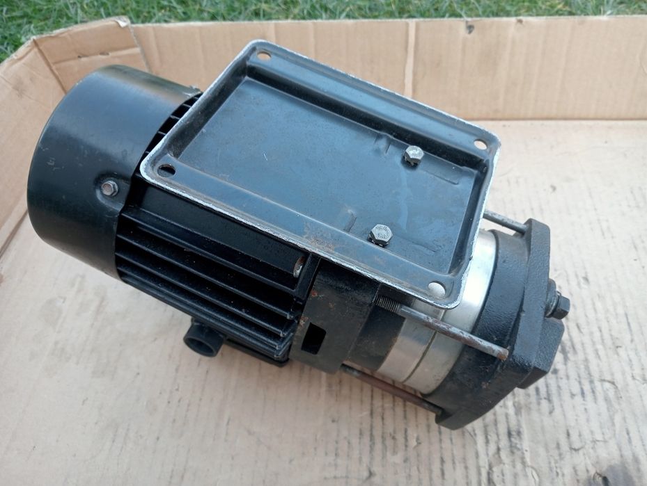 Pompa do wody czystej Grundfos  zasilanie prądem 380v