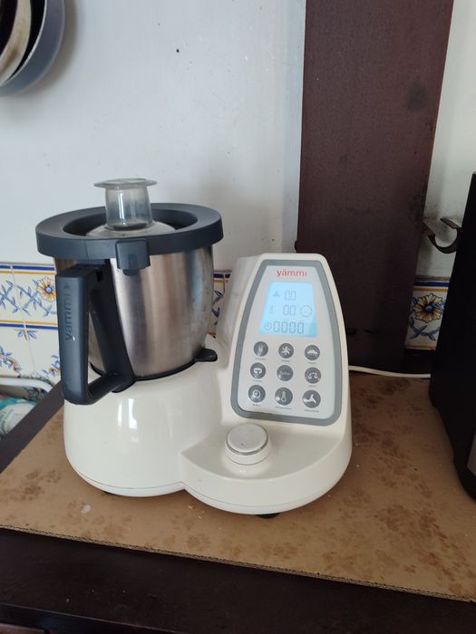 Robô de cozinha Yammi 2