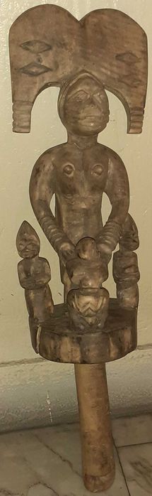 Escultura Tribal Madeira Nobre