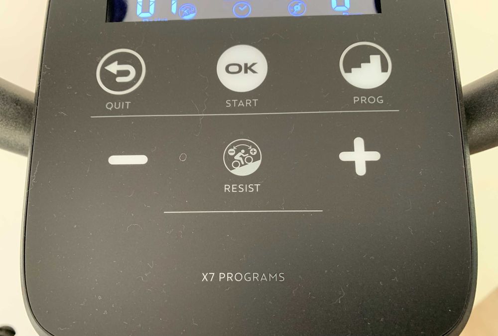 Elíptica com 7 programas e monitorização cardíaca - como nova