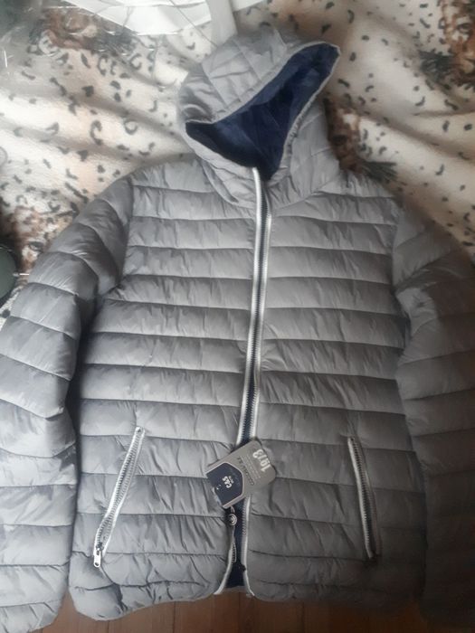 Зимняя куртка . Новая .