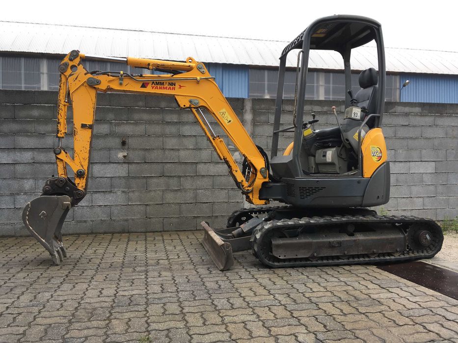 Mini giratória escavadora Yanmar 2.8 ton