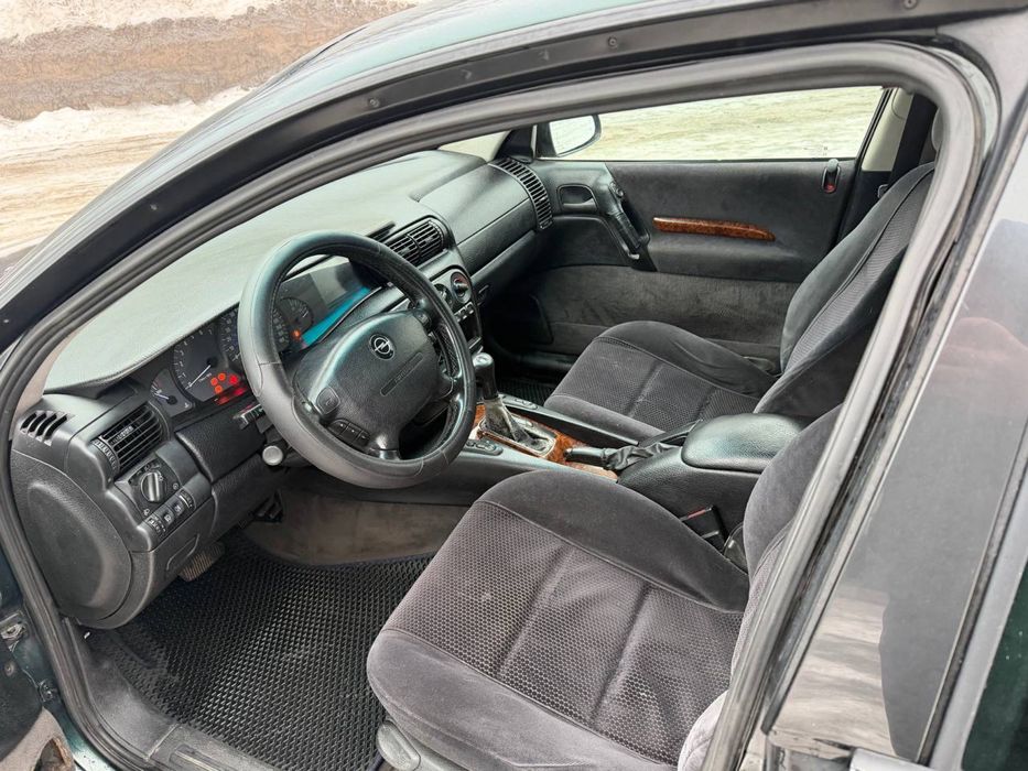 Opel Omega B Автомат