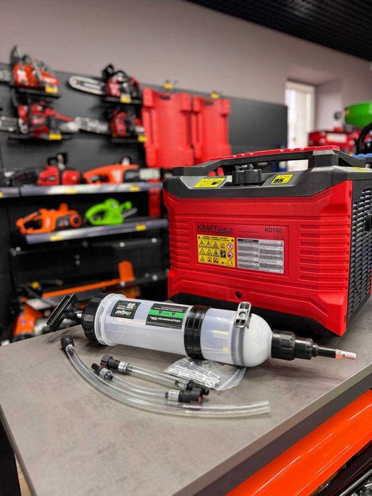 Шприц для відкачування технічних рідин 1500 мл шприц для змащення