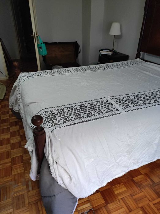 Colchas em Renda Vintage